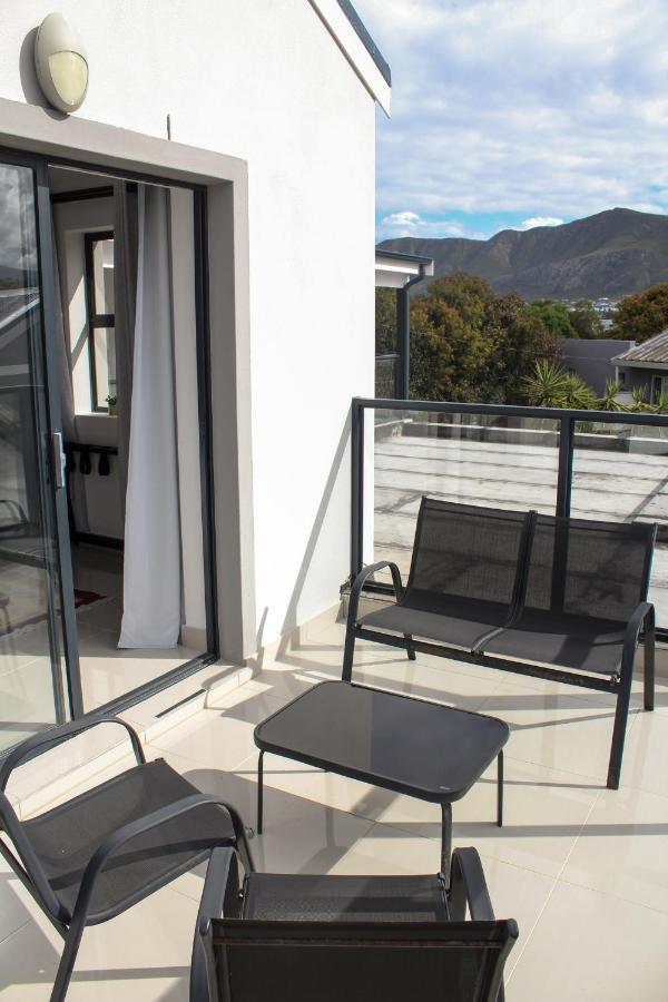 Elizabeth House Hotell Hermanus Exteriör bild