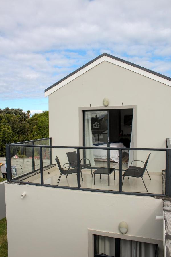 Elizabeth House Hotell Hermanus Exteriör bild